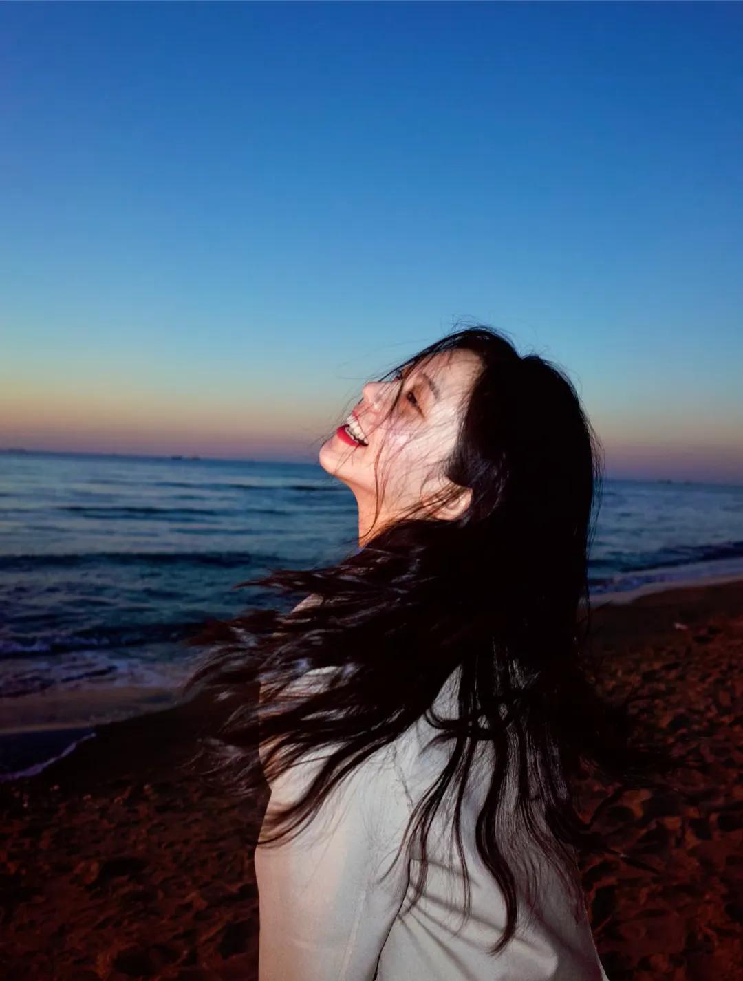 歐美最新背影頭像，引領時尚潮流的新寵