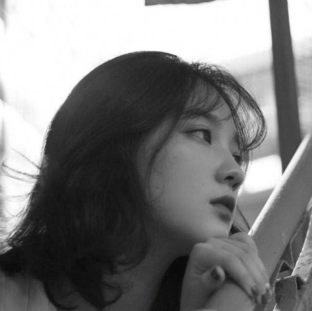 最新潮流前線，展現(xiàn)獨(dú)特個性的時尚風(fēng)采！