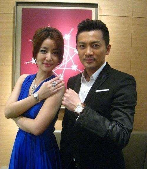 蘇有朋女友最新動態(tài)曝光，甜蜜戀情再添新篇章???