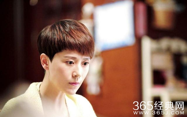 娛樂圈之女王在上，璀璨星途下的榮耀篇章（最新章節(jié)）