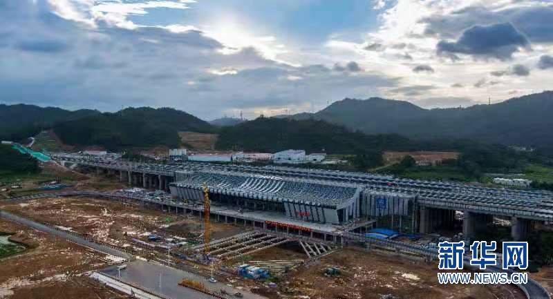 贛深高鐵施工進(jìn)展、挑戰(zhàn)全方位解讀，最新消息速遞