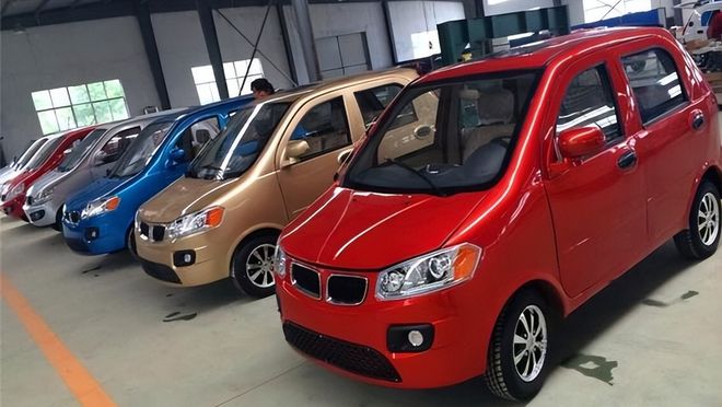 最新款老年代步車圖片，交通工具的革新與爭議熱議焦點(diǎn)