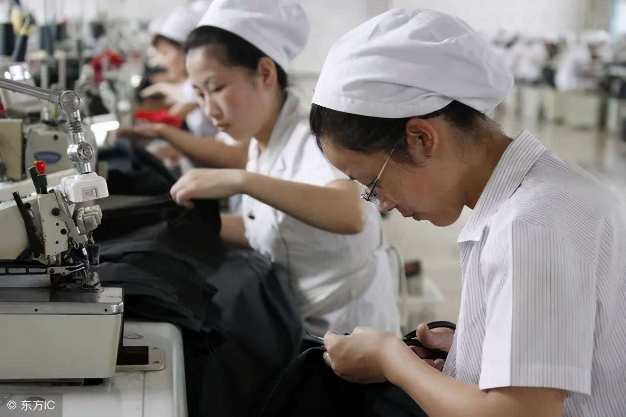廣州制衣廠招募智能燙工，科技革新制衣體驗(yàn)引領(lǐng)時(shí)尚新潮流