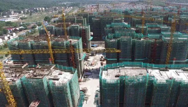 石埠橋保障房最新動(dòng)態(tài)，家的溫馨與友情的深度展現(xiàn)