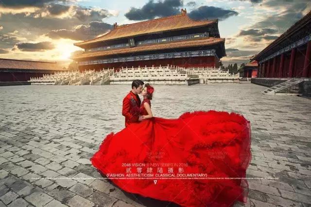 時(shí)代背景下的影像藝術(shù)探索，最新外景拍照風(fēng)格揭秘