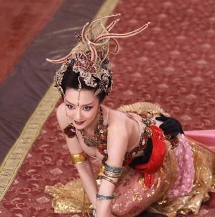 最新妲己圖，探索自然美景，尋找內心寧靜與平和的輕松之旅