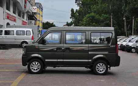 最新五菱越野，突破傳統(tǒng)還是市場(chǎng)挑戰(zhàn)的挑戰(zhàn)者？