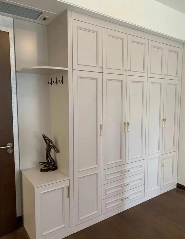 壁柜最新款安裝指南，最新壁柜款式及其安裝步驟詳解