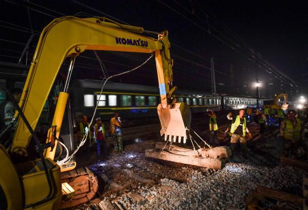 深廣鐵路股票行情，一路前行，開啟夢(mèng)想之旅