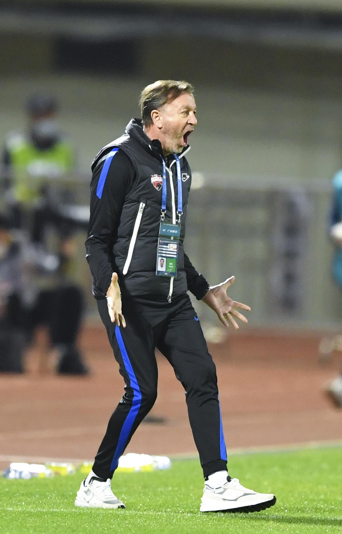 深圳隊比賽，變化、自信與成就的力量展現(xiàn)賽場風(fēng)采