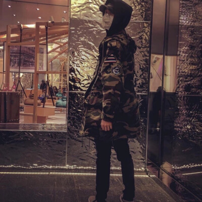 鹿晗Instagram最新更新引發(fā)粉絲狂潮！