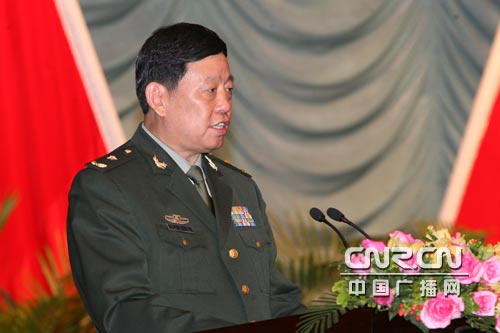 馬蘭基地新任司令員，與自然美景的探險之旅啟程