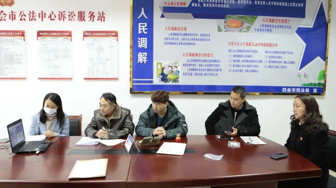 美美金融資訊，深度解析金融資訊的利弊與影響