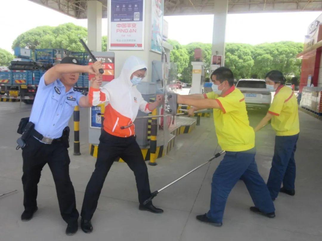 最新警用刀具，科技之光，守護(hù)安全的力量，展現(xiàn)尖端科技的力量