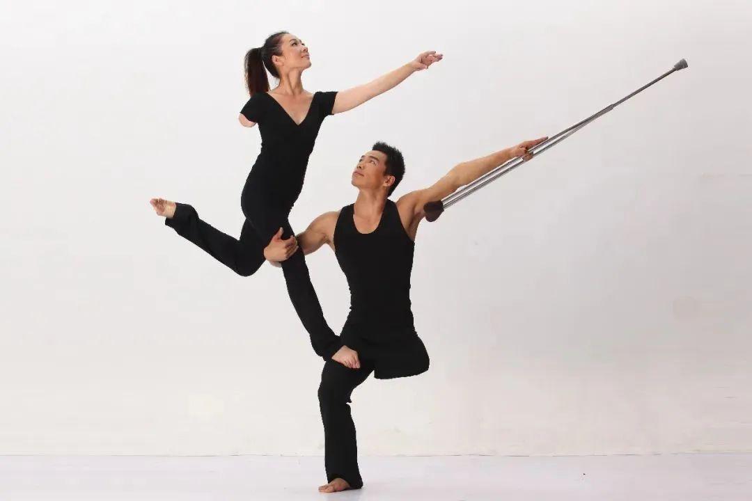 浪漫星舞團(tuán)最新版下載，躍動(dòng)音符，青春舞動(dòng)之夢(mèng)