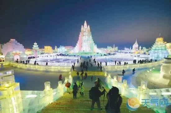 成都至哈爾濱機(jī)票價格查詢，波動分析與選擇策略