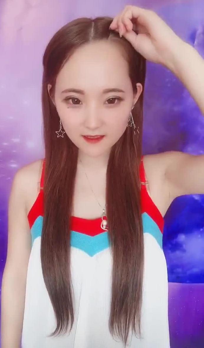 最新美拍編發(fā)教程，輕松打造時尚發(fā)型，瞬間提升你的魅力值！