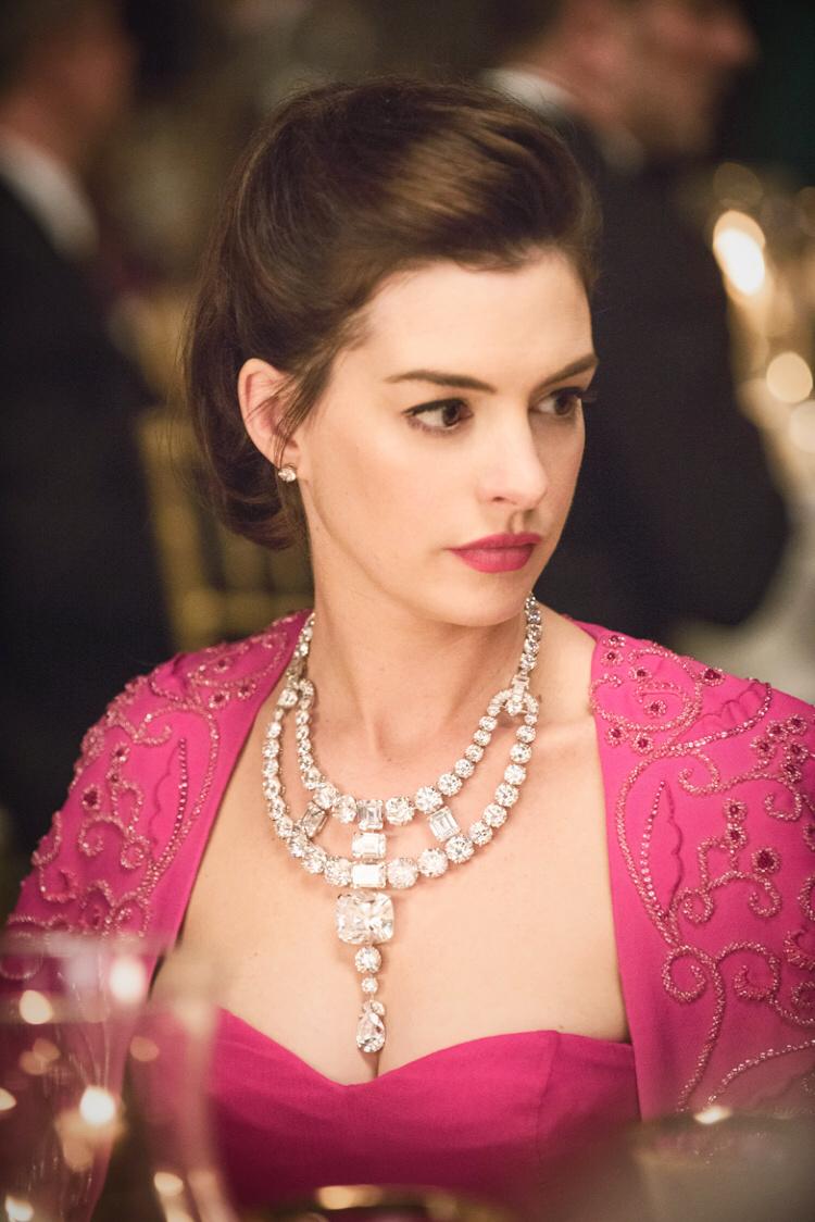 美國著名女演員傾力代言的高科技產(chǎn)品，未來生活新篇章開啟！