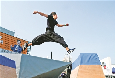 極限運動比賽，巷弄深處的競技與挑戰(zhàn)小店探秘