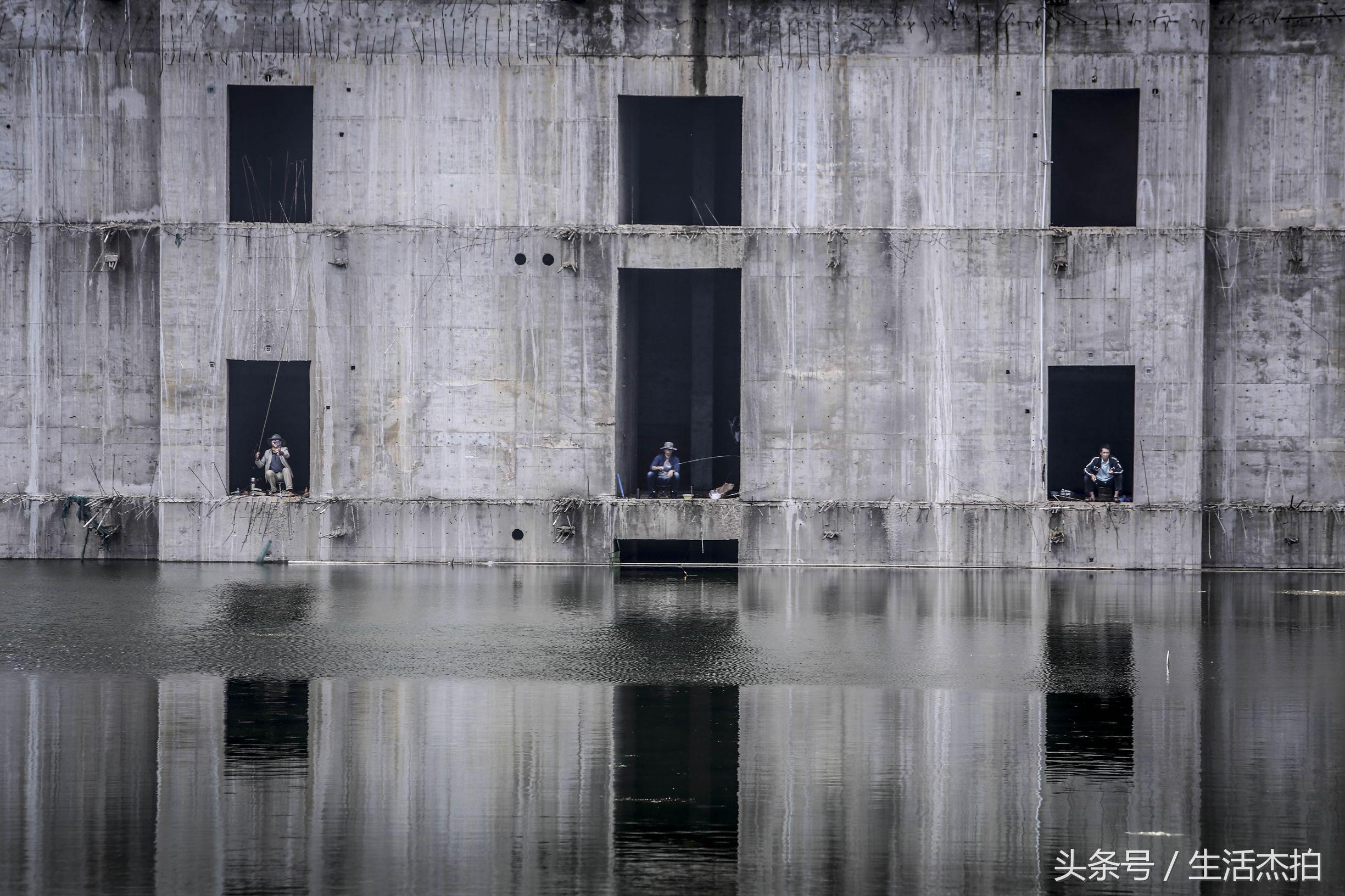 下馬村爛尾樓重生記，獨(dú)特小店新進(jìn)展揭秘
