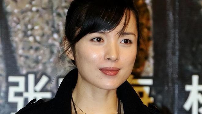 李佳演員的日常，愛(ài)與陪伴的力量展現(xiàn)熒幕魅力