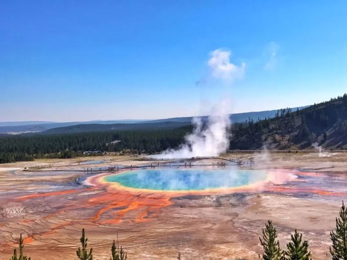 黃石公園最新動(dòng)態(tài)，時(shí)代印記與自然瑰寶的交融展現(xiàn)
