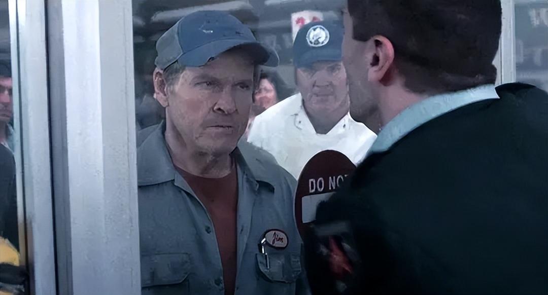 迷霧世界最新探索，自信閃耀，揭開未知面紗