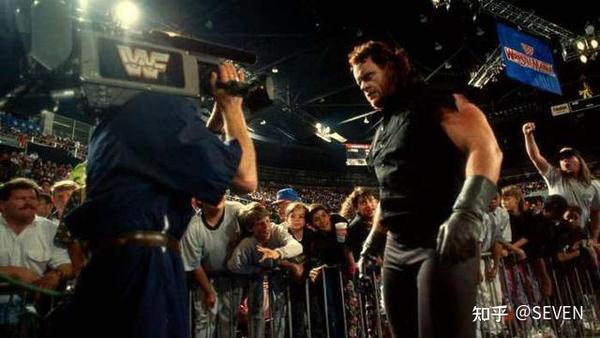 WWE送葬者賽場(chǎng)傳奇再現(xiàn)，最新比賽精彩紛呈