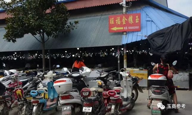 鎮(zhèn)平貼吧科技新品亮相，體驗(yàn)未來(lái)生活新紀(jì)元最新動(dòng)態(tài)