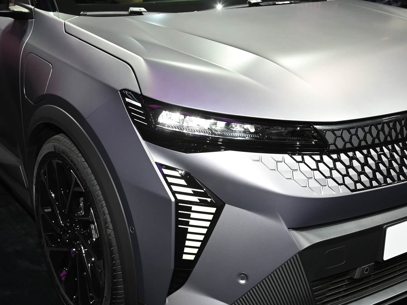 最新汽車報(bào)價(jià)2024，購車指南與趨勢分析及市場預(yù)測