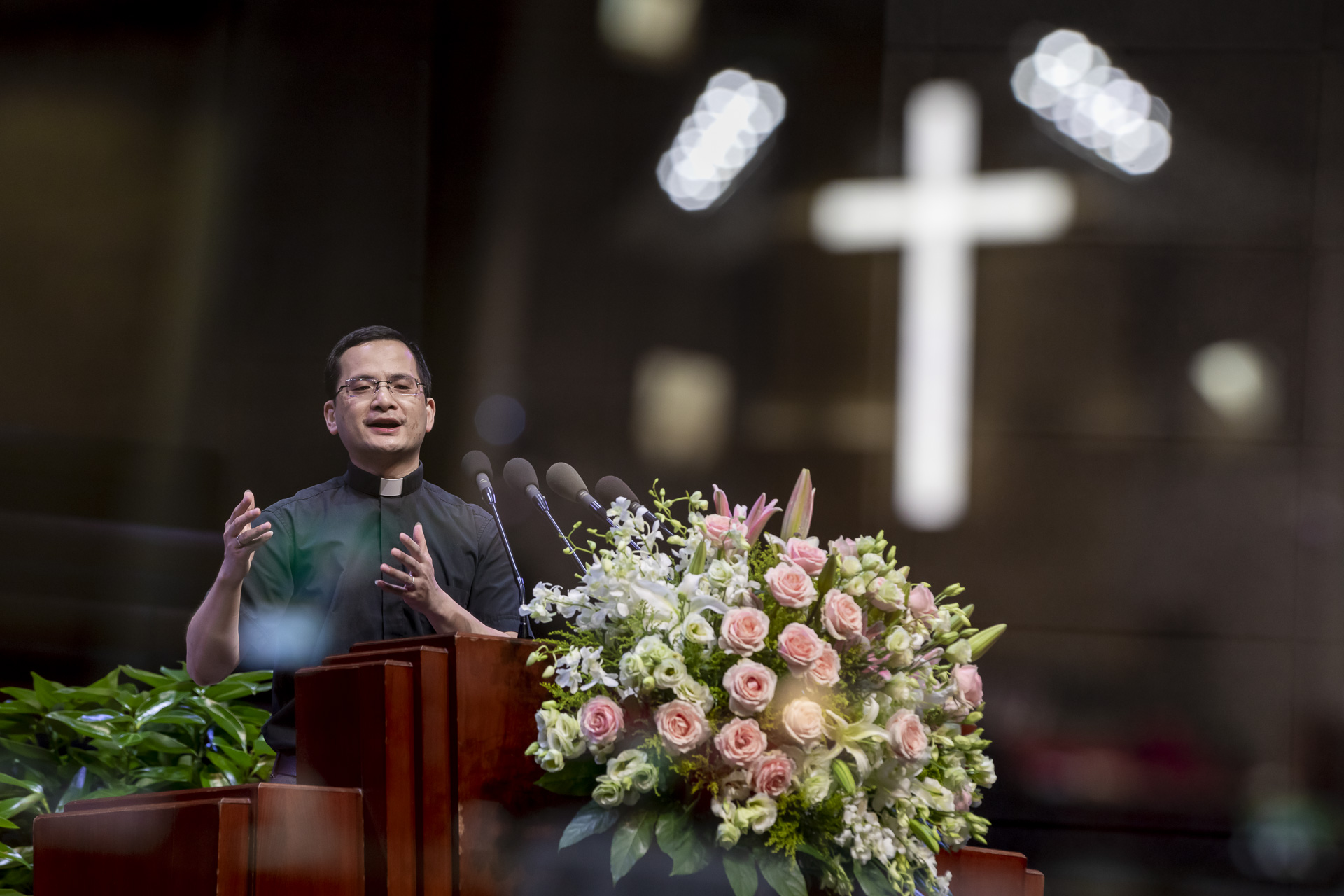 平約瑟牧師最新講道，信仰與生活的深度交融觀點