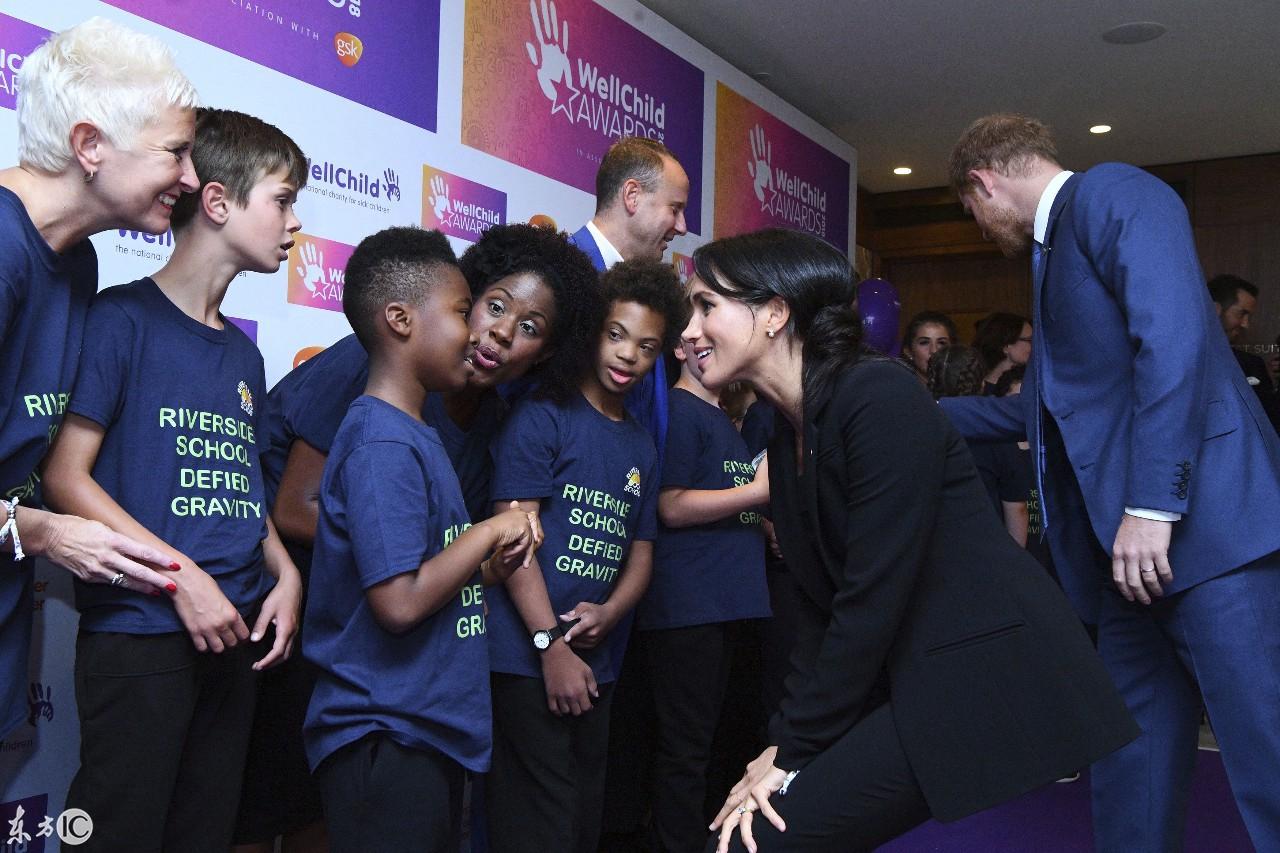 英國王妃凱特最新服裝引領時尚潮流，英倫風尚再燃！