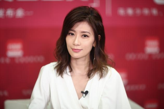 賈靜雯微博最新動態(tài)，關(guān)注與互動的步驟指南