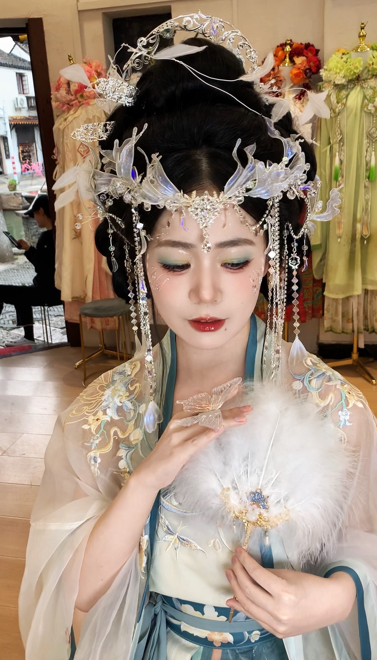 最新古裝造型，回溯背景、影響與地位，引領(lǐng)時(shí)尚風(fēng)潮