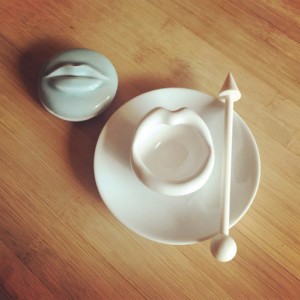 革新傳統(tǒng)陶瓷材料，引領(lǐng)未來(lái)發(fā)展趨勢(shì)