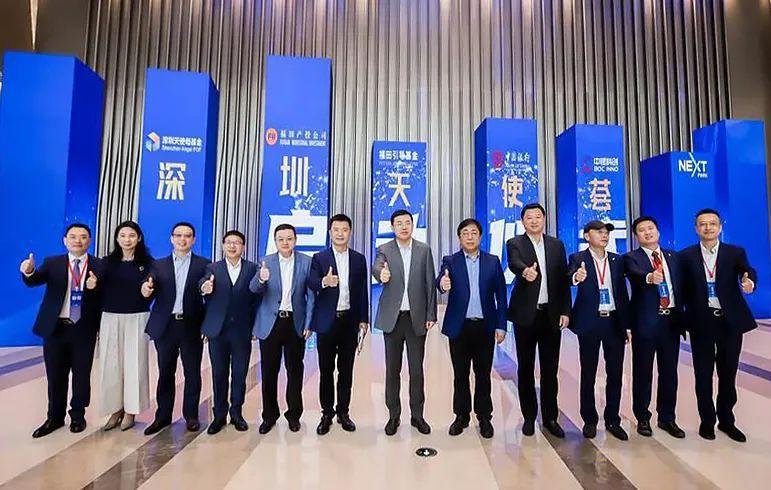 探索小巷獨特風情小店，最新租房信息一網(wǎng)打盡！