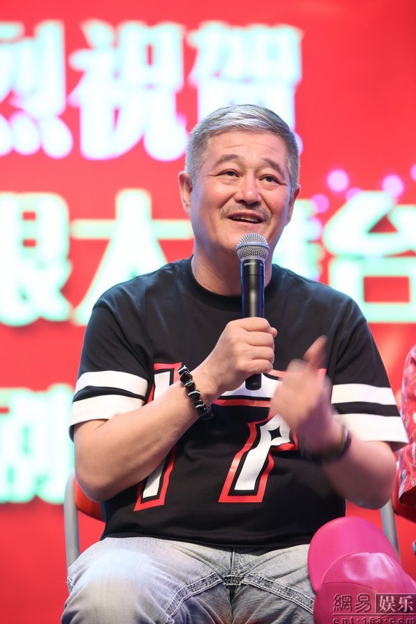 趙本山最新互動(dòng)揭秘，近距離感受喜劇大師的魅力傳奇