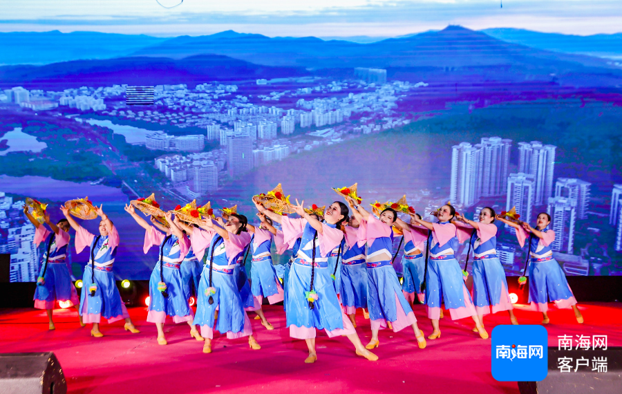 廣場舞2025最新風(fēng)潮，舞動你的世界！?