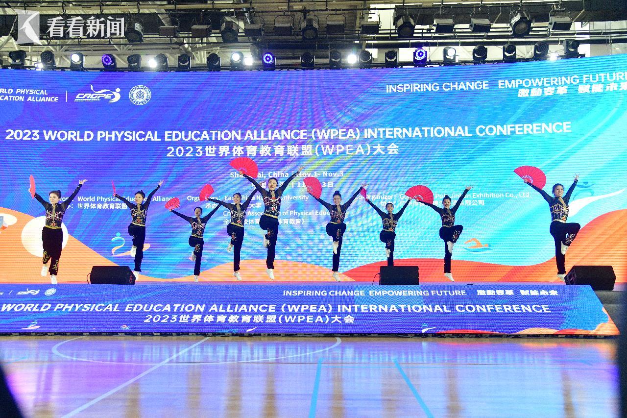 最新國際體育動態(tài)與探索自然美景之旅，內(nèi)心的平和力量探尋