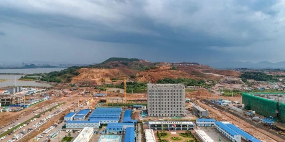 運(yùn)動場館燈具 第75頁