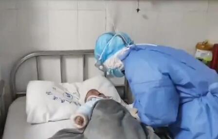 岳陽抗疫日常，宅家同樂會(huì)，溫馨抗疫顯真情