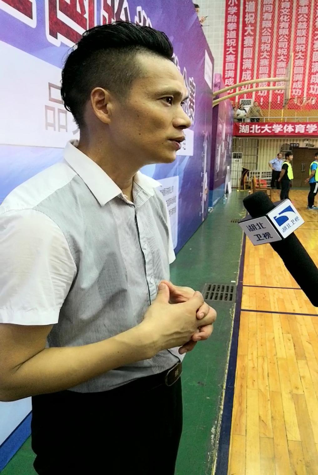 武漢最新實(shí)況，城市溫情與友情的溫馨小插曲