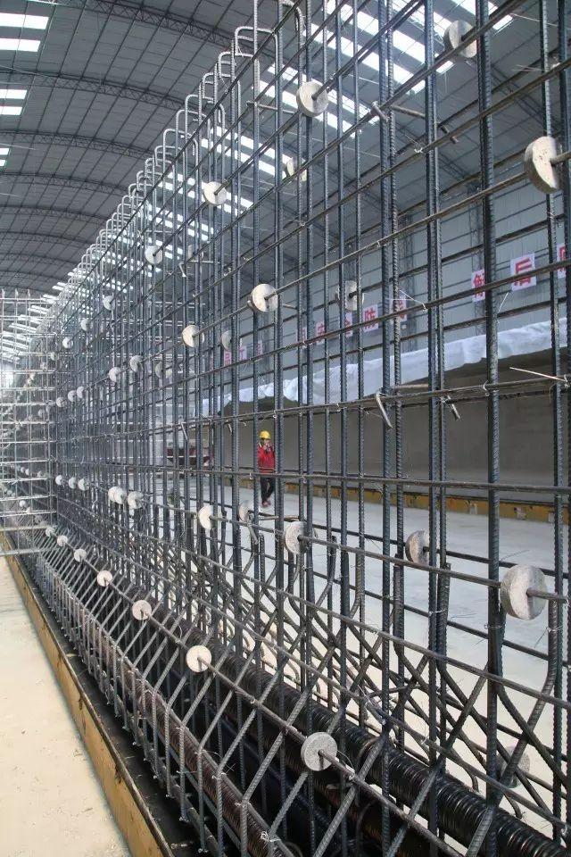 最新施工視頻，家的溫暖與友情的交織展現(xiàn)