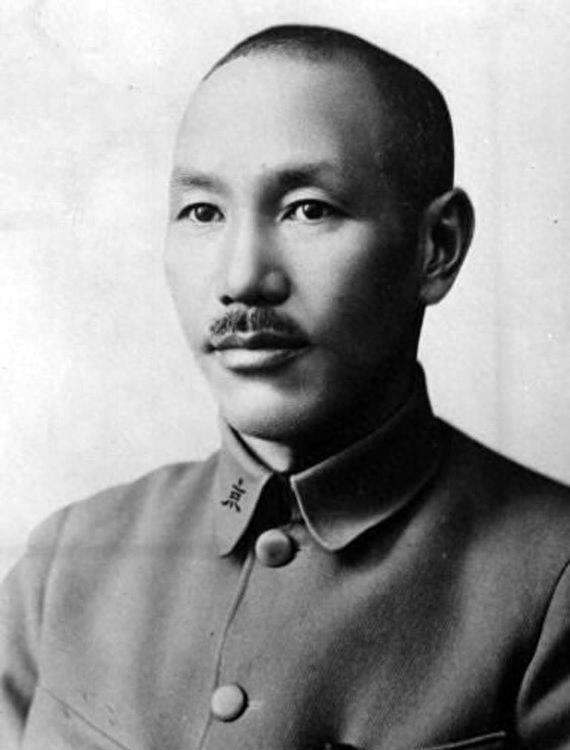 權(quán)力風(fēng)云掀起熱議風(fēng)暴，最新動態(tài)引領(lǐng)討論潮流