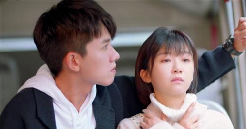 許放最新深度論述，關于某觀點的探討