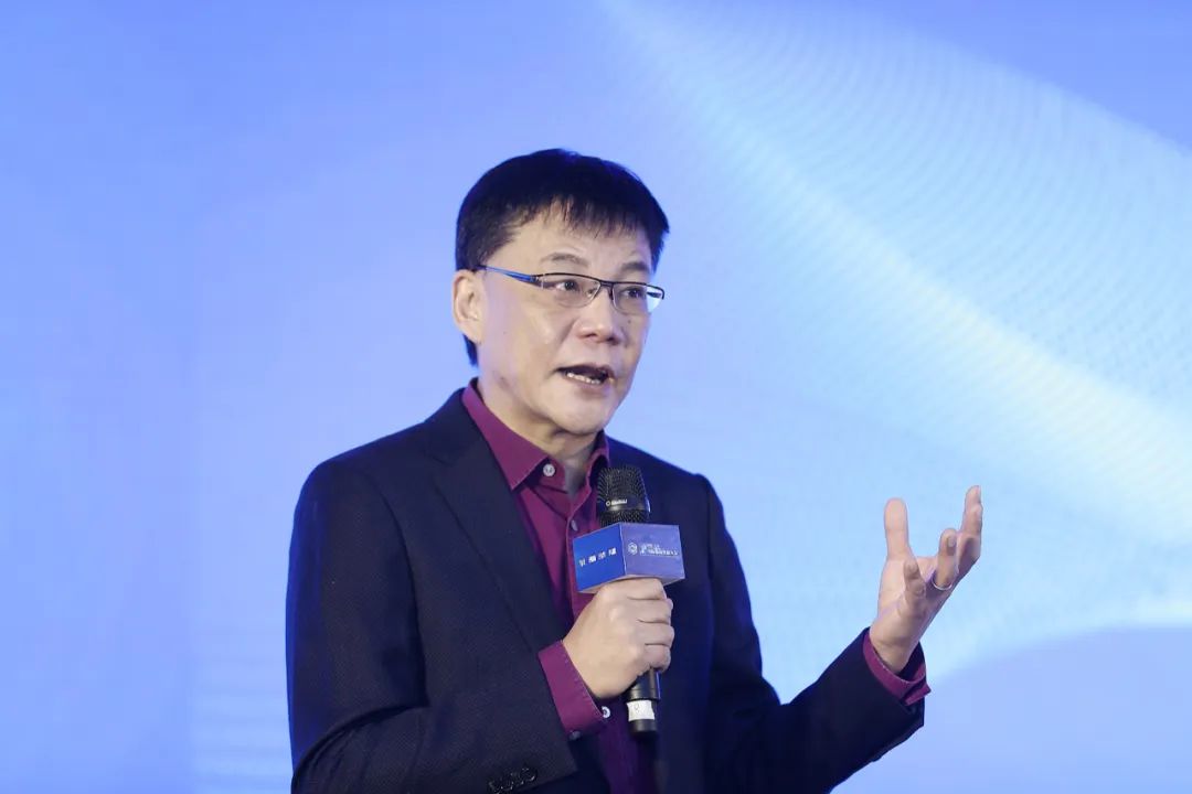 李國(guó)慶最新動(dòng)態(tài)，商業(yè)領(lǐng)袖的新征程探索