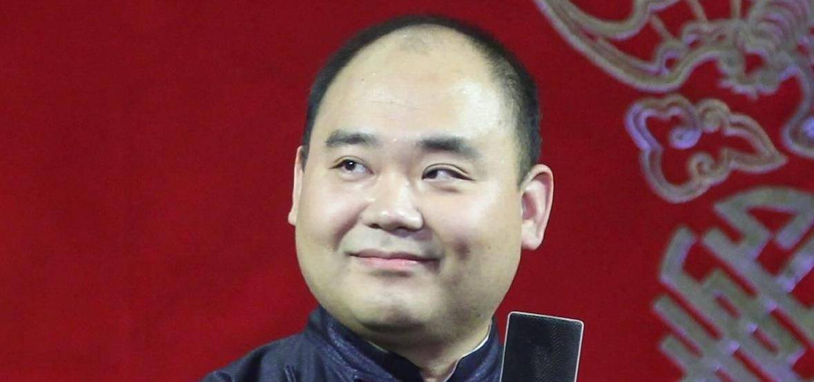 侯震最新，自然美景之旅，探尋內(nèi)心平和之地