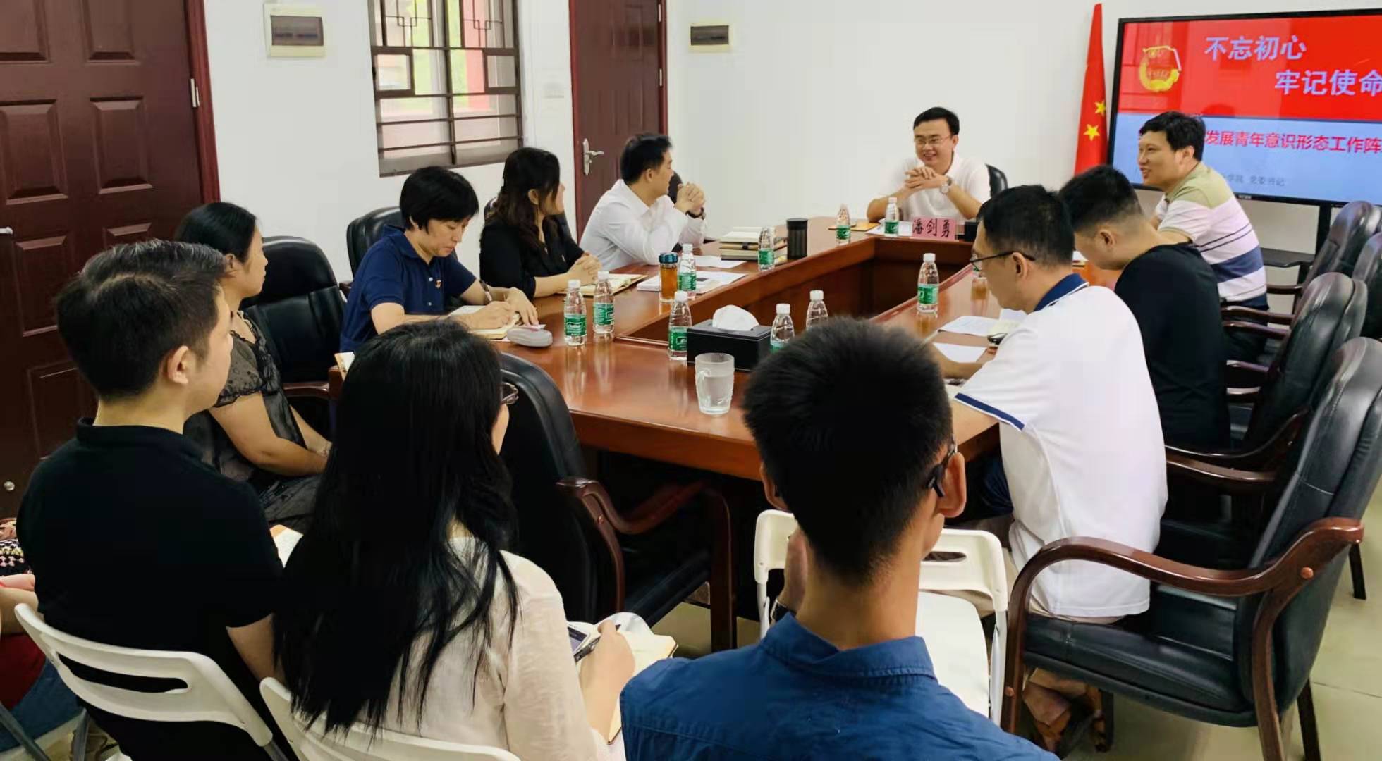 自然美景之旅，黨團(tuán)課最新與內(nèi)心的平和寧靜探尋