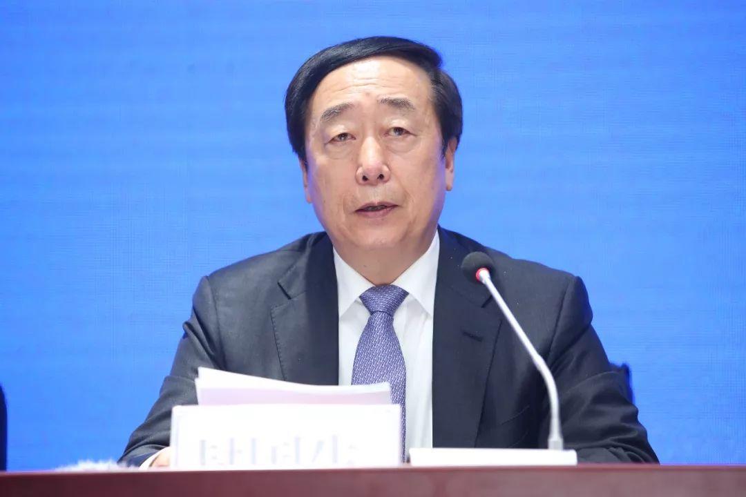 最新型冠狀病，背景、事件、影響與時代地位全面解析