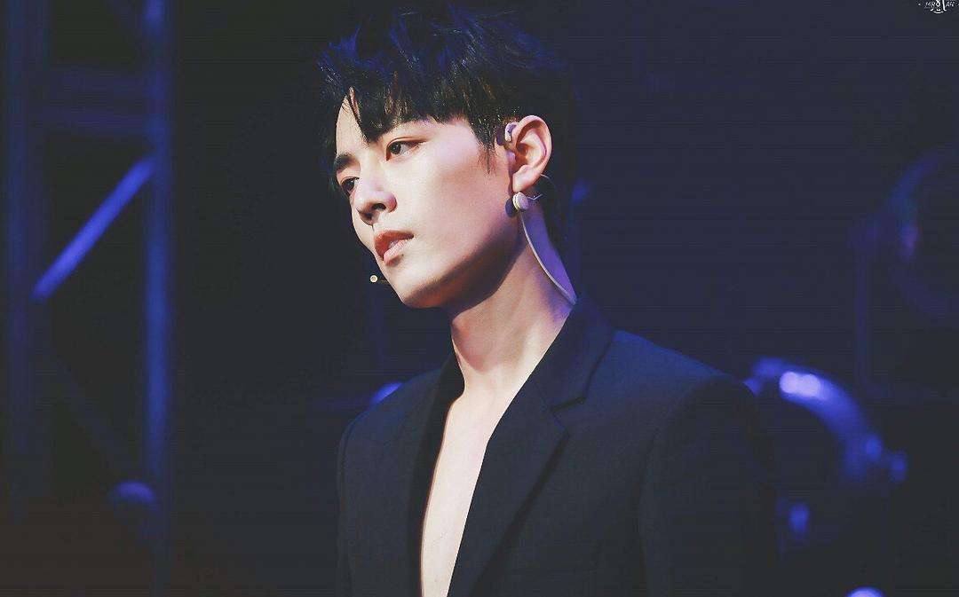 肖戰(zhàn)黑料最新揭秘，科技新星下的智能生活體驗